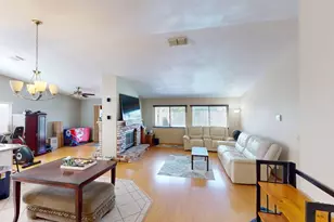 2700 Oaklawn Dr, Modesto, CA 95355 - Photo 21