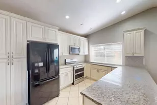 2700 Oaklawn Dr, Modesto, CA 95355 - Photo 33