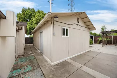 6975 Casa Del Este Way, Sacramento, CA 95828 - Photo 37