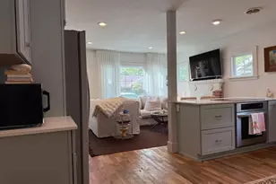 425 41st St, Sacramento, CA 95819 - Photo 7