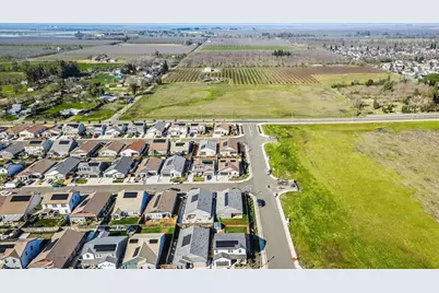1101 Elm Terrace Way, Wheatland, CA 95692 - Photo 37
