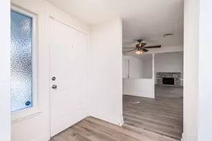 8219 Majestic Oak Way, Citrus Heights, CA 95610 - Photo 13