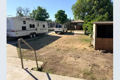 322 Pine Street, Modesto, CA 95351 - Photo 3