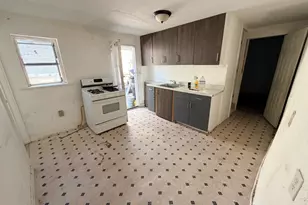 322 Pine St, Modesto, CA 95351 - Photo 19