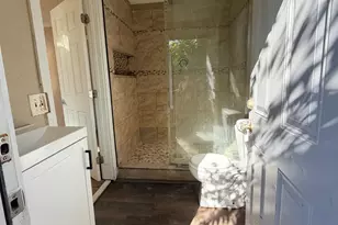 322 Pine St, Modesto, CA 95351 - Photo 15