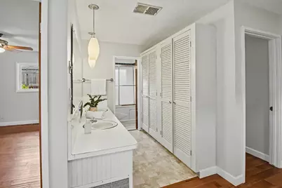 4640 Hillview Way, Sacramento, CA 95822 - Photo 49