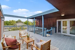 4640 Hillview Way, Sacramento, CA 95822 - Photo 1
