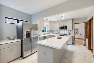 2124 Gerber Ave, Sacramento, CA 95817 - Photo 9