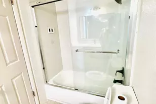 1864 Crestwood Cir, Stockton, CA 95210 - Photo 5