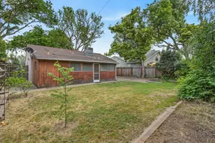 1342 62nd St, Sacramento, CA 95819 - Photo 33