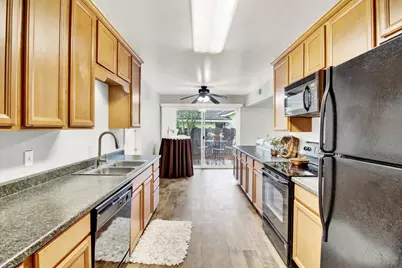 1530 Morene Way, Modesto, CA 95355 - Photo 13