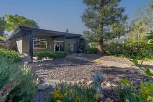 8745 Ski Ct, Elk Grove, CA 95624 - Photo 15