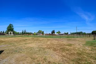 7167 Eleanor Rd, Oakdale, CA 95361 - Photo 57