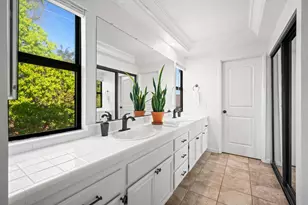 8236 Crestshire Cir, Orangevale, CA 95662 - Photo 29