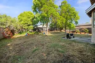 8236 Crestshire Cir, Orangevale, CA 95662 - Photo 33