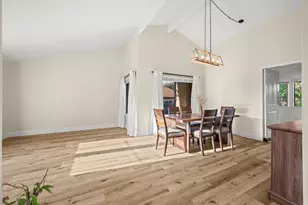 8236 Crestshire Cir, Orangevale, CA 95662 - Photo 5