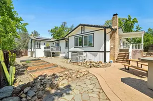 3061 Latham Ln, El Dorado Hills, CA 95762 - Photo 35