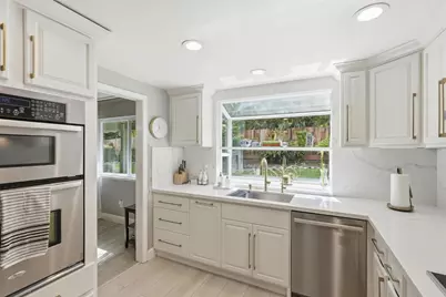 334 River Isle Way, Sacramento, CA 95831 - Photo 21