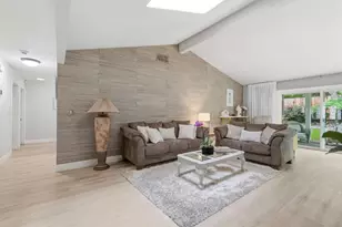 334 River Isle Way, Sacramento, CA 95831 - Photo 11