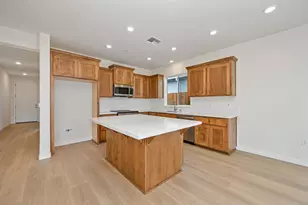 2097 Blue Coppice Wy, Roseville, CA 95747 - Photo 3