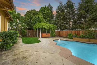 1455 Montauban Court, Tracy, CA 95304 - Photo 9