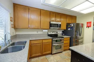 1154 Le Corbusier Ct, Stockton, CA 95206 - Photo 19