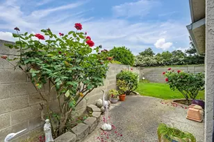 7505 Sunwest Ln, Sacramento, CA 95828 - Photo 31