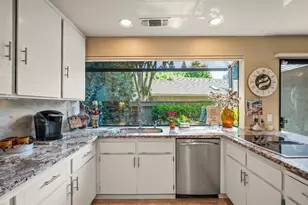 1839 Discovery Village Ln, Gold River, CA 95670 - Photo 17