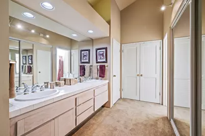 1839 Discovery Village Lane, Gold River, CA 95670 - Photo 23