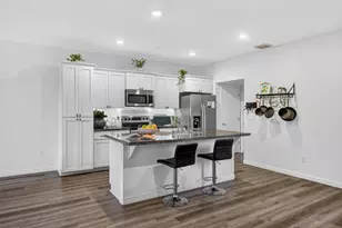 2270 Monte Cassino Ln, Sacramento, CA 95825 - Photo 9