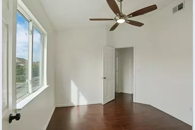 1212 McKnight Court, Modesto, CA 95351 - Photo 25