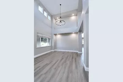 451 Hawkcrest Circle, Sacramento, CA 95835 - Photo 13