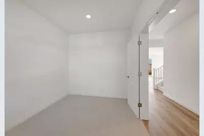 4243 Privas Way, Rancho Cordova, CA 95742 - Photo 15
