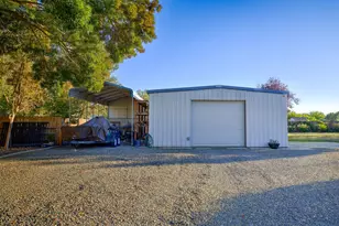 2895 Baseline Rd, Roseville, CA 95747 - Photo 43