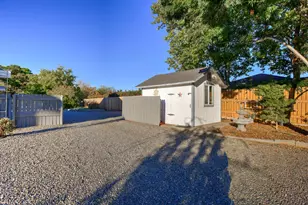 2895 Baseline Rd, Roseville, CA 95747 - Photo 47