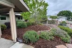 7220 Windjammer Way, Citrus Heights, CA 95621 - Photo 3