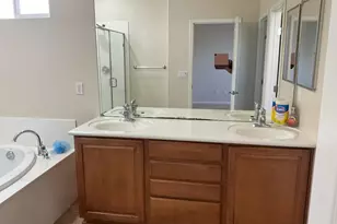 10537 Lake Point Ave, Stockton, CA 95219 - Photo 19