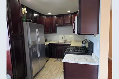 5920 79th Street, Sacramento, CA 95824 - Photo 5