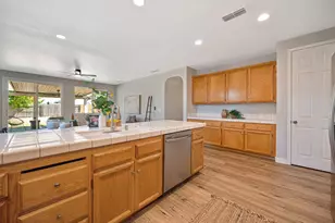 1379 Jacoby Creek Ct, Plumas Lake, CA 95961 - Photo 19