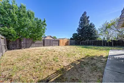 1379 Jacoby Creek Court, Plumas Lake, CA 95961 - Photo 41