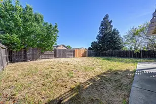 1379 Jacoby Creek Ct, Plumas Lake, CA 95961 - Photo 41