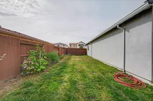8049 Bossa Nova Way, Roseville, CA 95747 - Photo 21
