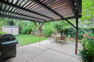 851 Fordham Dr, Woodland, CA 95695 - Photo 33