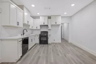 524 S 6th St, Kerman, CA 93630 - Photo 11