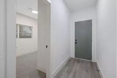 524 S 6th Street, Kerman, CA 93630 - Photo 21