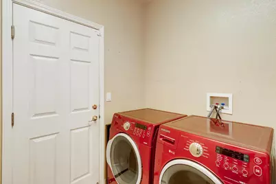 4879 Darlington Lane, Sacramento, CA 95835 - Photo 45