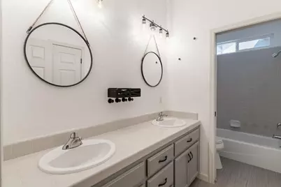 3604 Hillglen Avenue, Modesto, CA 95355 - Photo 37