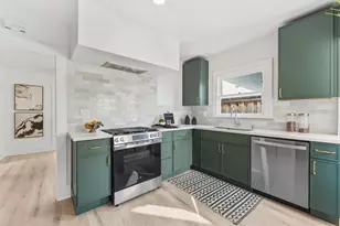 1473 33rd St, Sacramento, CA 95816 - Photo 9