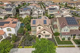 2341 Ellis Town Dr, Tracy, CA 95377 - Photo 3