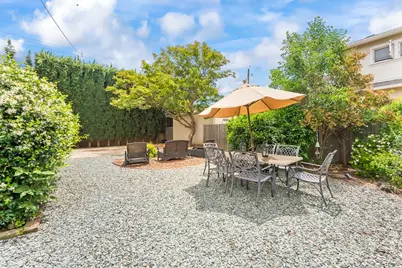 407 Pala Way, Sacramento, CA 95819 - Photo 23